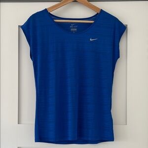 Nike Women's Dri-Fit Sheer Short Sleeve Work Out Tee